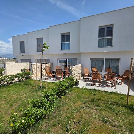 Bura House Villa Povljana Bagian luar foto