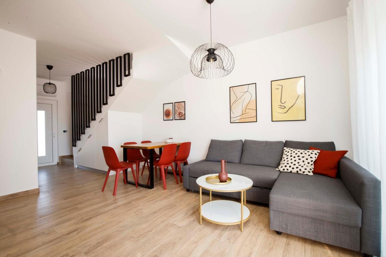 Bura House Villa Povljana Bagian luar foto