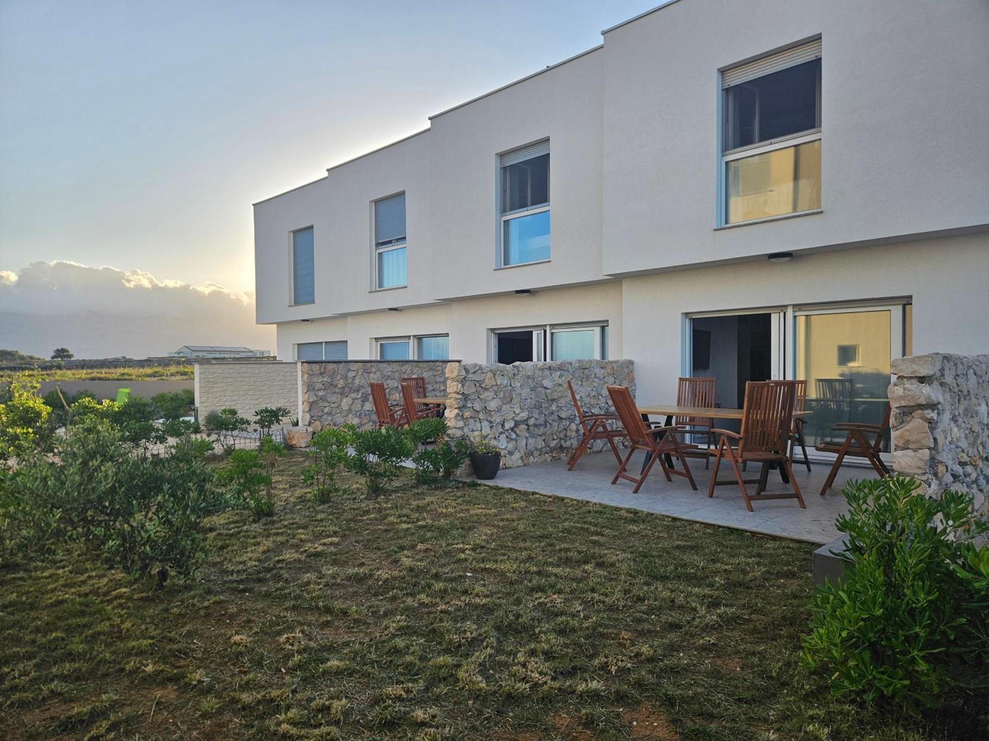 Bura House Villa Povljana Ruang foto