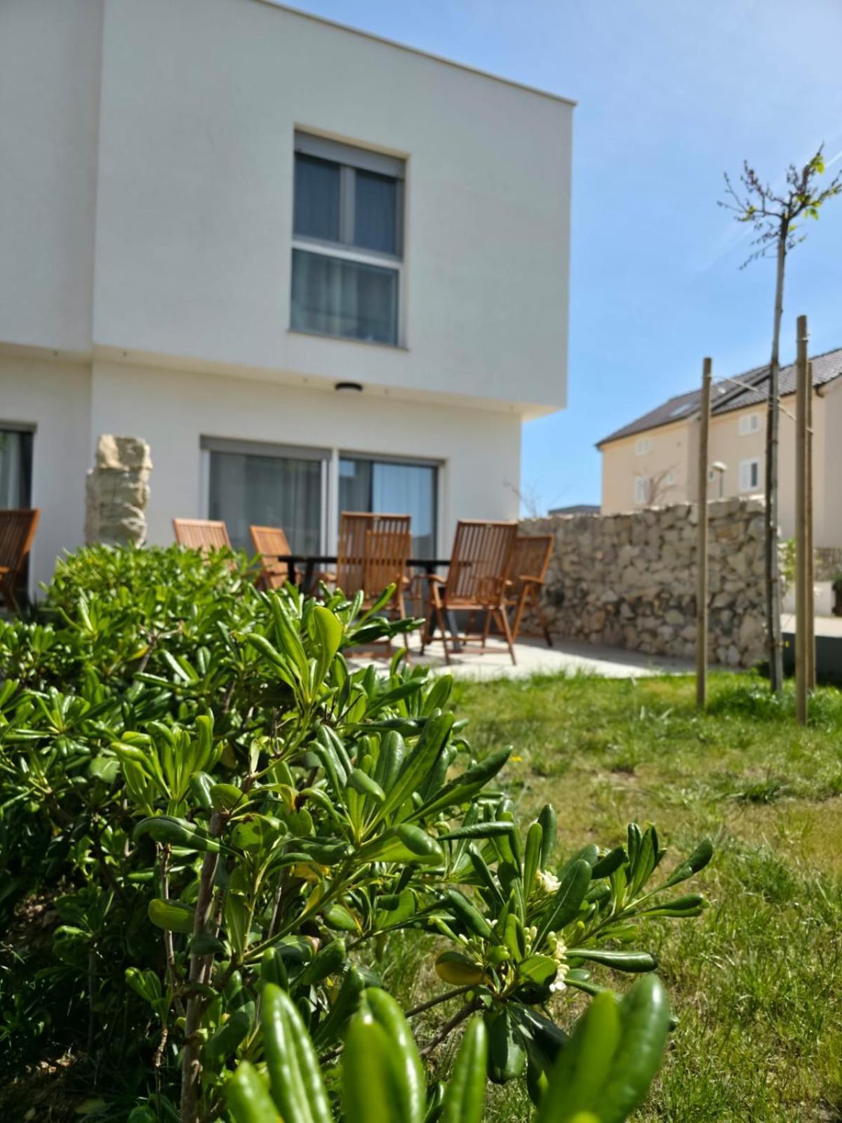Bura House Villa Povljana Bagian luar foto